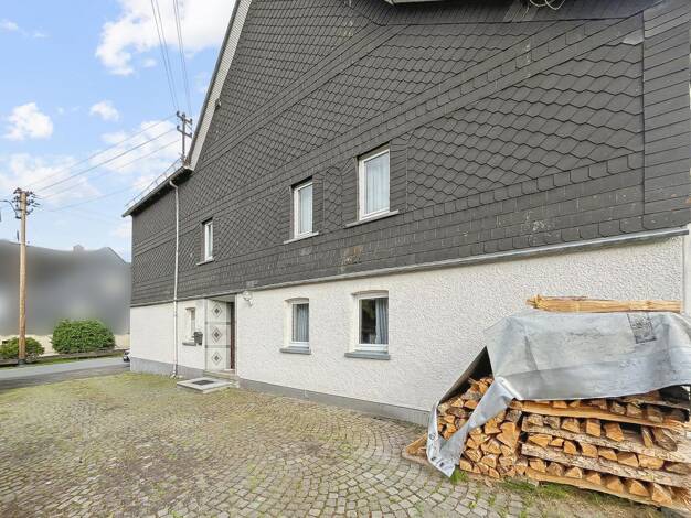 Einfamilienhaus zum Kauf 139.000 € 6 Zimmer 100 m² 436 m² Grundstück Hilchenbach 57271