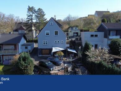 Einfamilienhaus zum Kauf 199.000 € 5 Zimmer 104,4 m² 701 m² Grundstück Betzdorf Betzdorf 57518