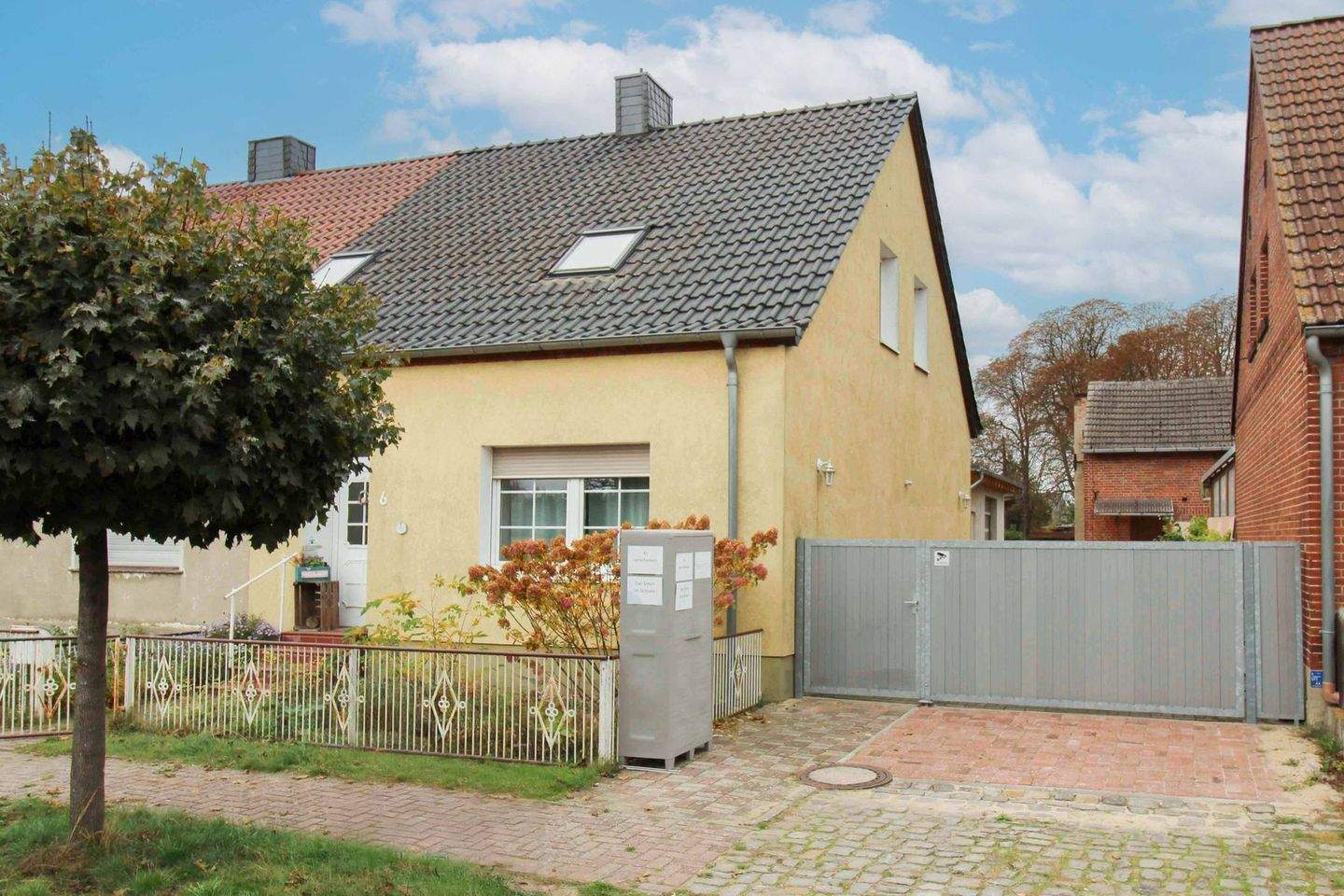 Immobilie in Klötze - Gepflegte Doppelhaushälfte mit Garten, Werkstatt und Selbstversorger-Hof in Klötze OT: Kunrau - Bild 3