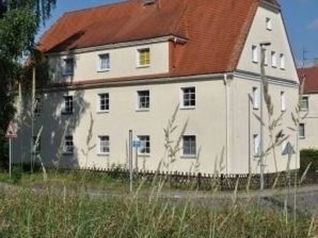 Wohnung zur Miete 445 € 3 Zimmer 74,6 m² 2. Geschoss frei ab sofort Dr.-W.-Külz-Straße 8 Olbersdorf 02785