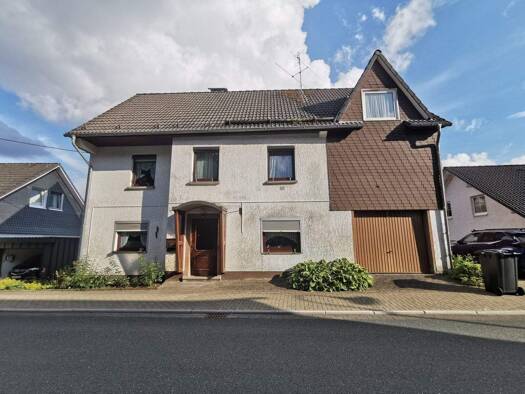 Einfamilienhaus zum Kauf 149.000 € 5 Zimmer 160 m² 912 m² Grundstück Benfe Erndtebrück 57339