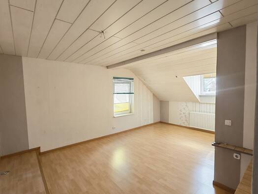 Wohnung zur Miete 885 € 4 Zimmer 88 m² Geschoss 2/2 frei ab 01.10.2026 Langendreer Ost 44892