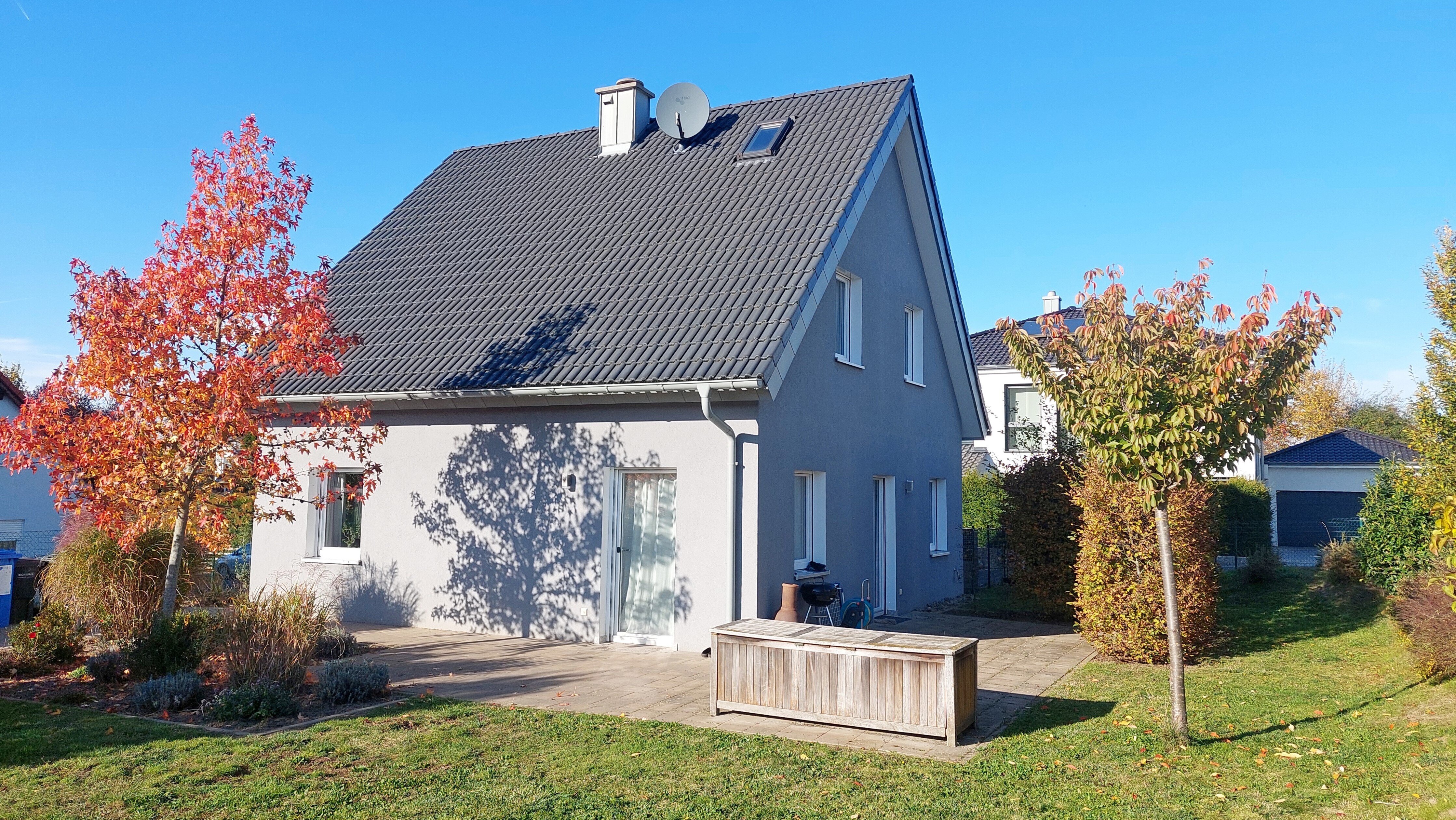 Einfamilienhaus zum Kauf 540.000 € 4 Zimmer 102,5 m²<br/>Wohnfläche 618 m²<br/>Grundstück Rödelsee Rödelsee 97348