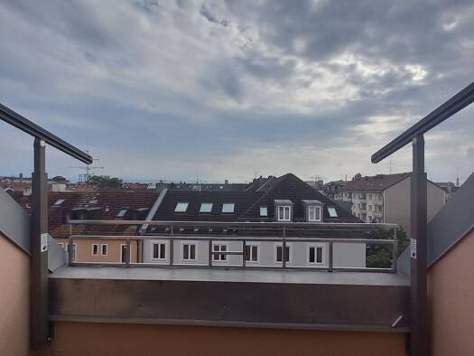 Terrassenwohnung zur Miete 2.350 € 1,5 Zimmer 100 m² 6. Geschoss frei ab sofort Schellingstraße 102 Maxvorstadt München 80798