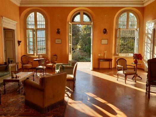 Villa zum Kauf 1.500.000 € 1.140 m² 36.000 m² Grundstück Reggio Emilia city 42100