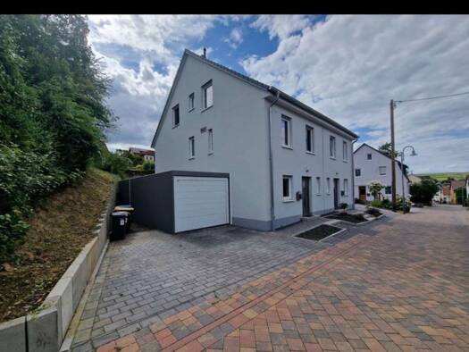 Doppelhaushälfte zur Miete 1.796 € 5 Zimmer 145 m² frei ab sofort Langenlonsheim 55450