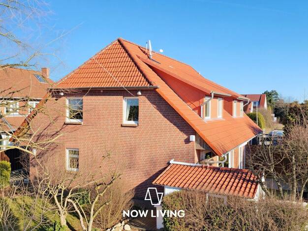 Doppelhaushälfte zum Kauf 410.000 € 4 Zimmer 114 m² 364 m² Grundstück Sehnde 31319