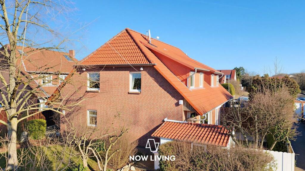 Doppelhaushälfte zum Kauf 410.000 € 4 Zimmer 114 m² 364 m² Grundstück Sehnde 31319