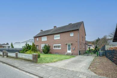 Doppelhaushälfte zum Kauf 255.000 € 6 Zimmer 122,9 m² 641,8 m² Grundstück Süsterseel Selfkant / Süsterseel 52538