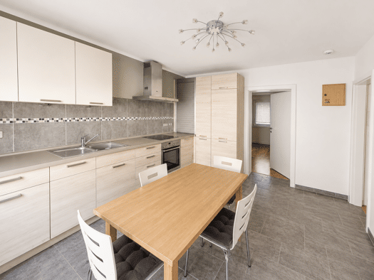 Wohnung zum Kauf 129.000 € 3 Zimmer 69 m² frei ab sofort Burbach Saarbrücken 66115