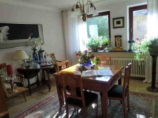 Einfamilienhaus zum Kauf 520.000 € 8 Zimmer 185 m² 127 m² Grundstück Schleswig 24837