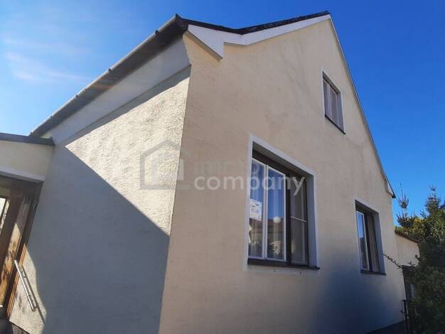 Mehrfamilienhaus zum Kauf 390.000 € 12 Zimmer 228,2 m² 1.075 m² Grundstück Pottendorf 2486