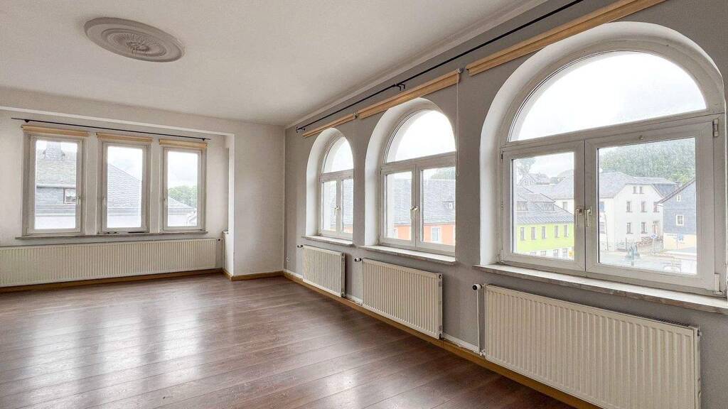 Studio zur Miete 715 € 4 Zimmer 130 m² 2. Geschoss Obere Marktstraße 2 Lehesten 07349