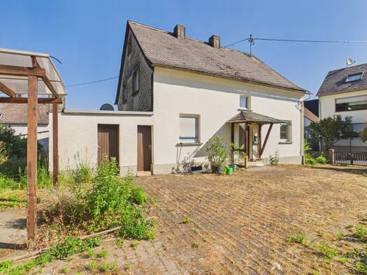 Einfamilienhaus zum Kauf 109.000 € 6 Zimmer 138 m² 863 m² Grundstück frei ab sofort Morshausen 56283
