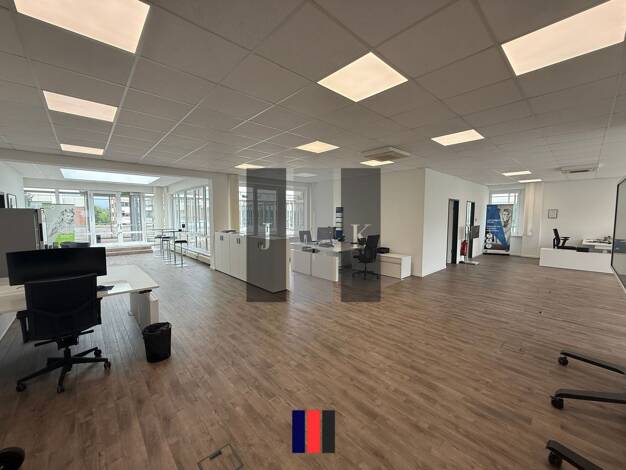 Bürofläche zur Miete 12 € 349,9 m² Bürofläche Tonndorf Wandsbek 22045