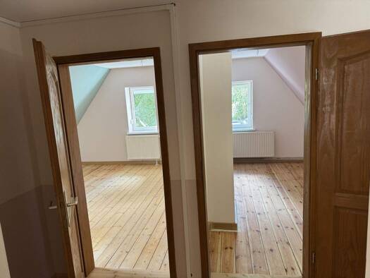 Wohnung zur Miete 750 € 3 Zimmer 80 m² frei ab 01.12.2025 Ilmenau 98693