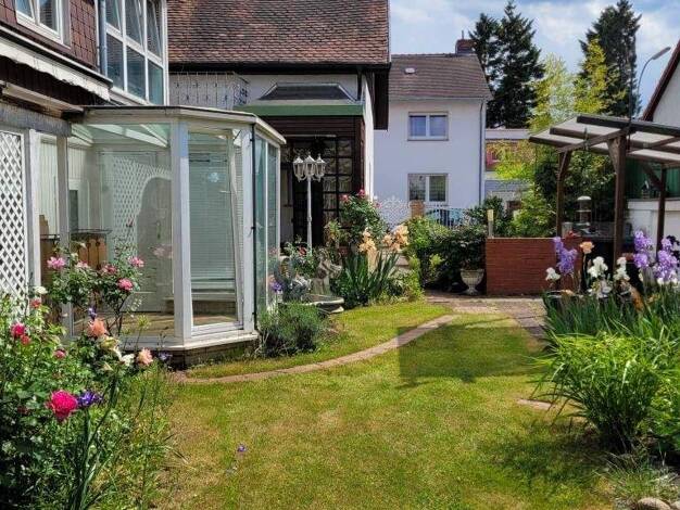 Einfamilienhaus zum Kauf 475.000 € 5 Zimmer 133 m² 284 m² Grundstück frei ab sofort Schützenstraße 7 Neu-Isenburg 63263