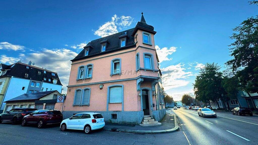 Mehrfamilienhaus zum Kauf 699.000 € 19 Zimmer 370 m² 320 m² Grundstück Stadtgebiet Göppingen 73033