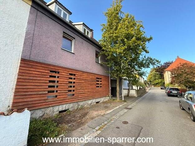 Mehrfamilienhaus zum Kauf als Kapitalanlage geeignet 329.000 € 8 Zimmer 256 m² 331 m² Grundstück Rehbühl Weiden in der Oberpfalz 92637