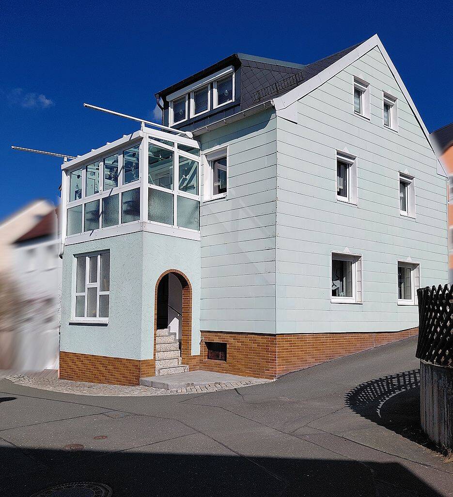 Immobilie in Leupoldsgrün - Klein aber Fein - Überschaubare Doppelhaushälfte mit Garten und Garage - Bild 0