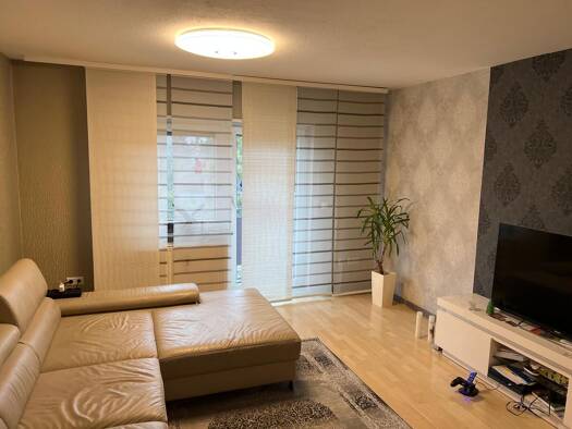 Wohnung zur Miete 1.000 € 3 Zimmer 80 m² Geschoss 1/3 frei ab 01.03.2026 Seckenheim Mannheim 68239