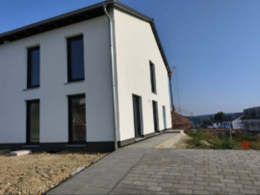 Haus zum Kauf provisionsfrei 459.000 € 5 Zimmer 145 m² 380 m² Grundstück Eichendorf 94428