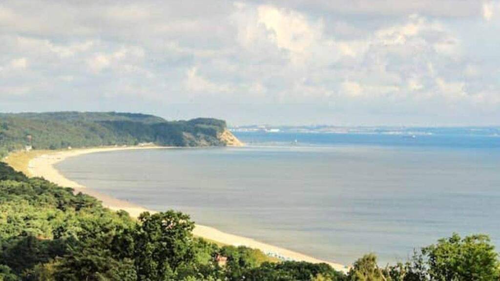 Villa zum Kauf 2.800.000 € 6 Zimmer 320 m² 2.500 m² Grundstück frei ab sofort Thiessow 18586