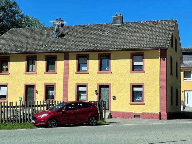 Mehrfamilienhaus zum Kauf 629.000 € 12 Zimmer 400 m² 916 m² Grundstück Donaueschinger Straße Neustadt Titisee-Neustadt 79822