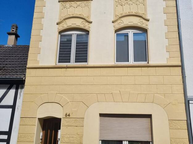 Mehrfamilienhaus zum Kauf als Kapitalanlage geeignet 8 Zimmer 166 m² 225 m² Grundstück Flittard Mülheim 51061