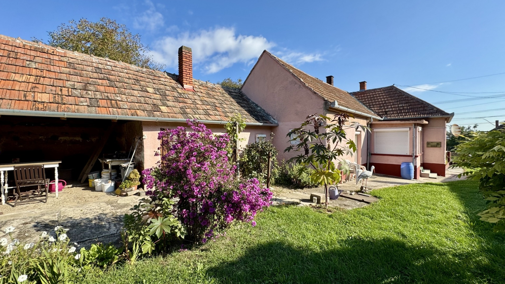 Einfamilienhaus zum Kauf provisionsfrei 95.900 € 3 Zimmer 80 m² 1.420 m² Grundstück Sarmellek