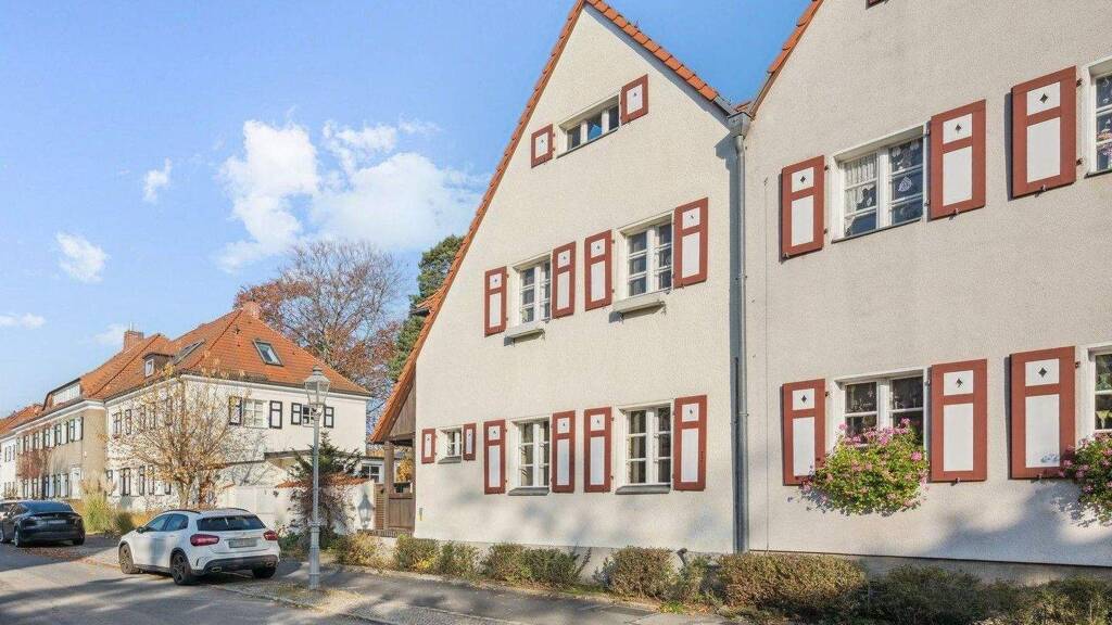 Doppelhaushälfte zum Kauf 10 Zimmer 262 m² 580 m² Grundstück Westend Berlin 14055