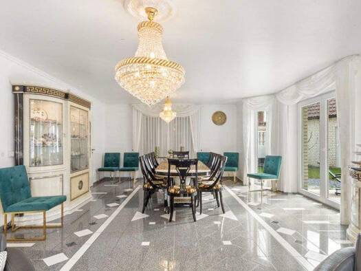 Einfamilienhaus zum Kauf 980.000 € 9 Zimmer 284 m² 640 m² Grundstück Broitzem Braunschweig 38122