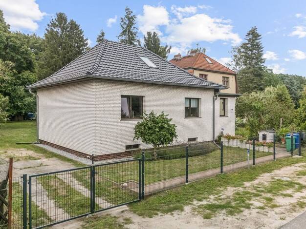 Einfamilienhaus zum Kauf 375.000 € 4 Zimmer 67 m² 1.007 m² Grundstück Schulzendorf 15732