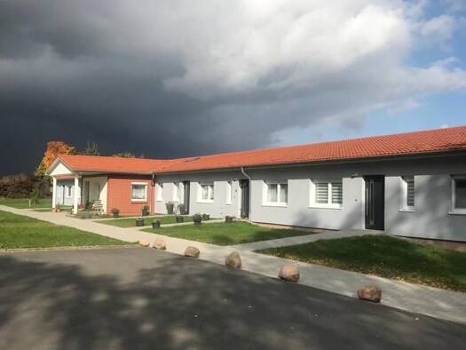 Terrassenwohnung zur Miete 450 € 2 Zimmer 59,9 m² frei ab 01.01.2026 Waldstraße 11 Tützpatz 17091