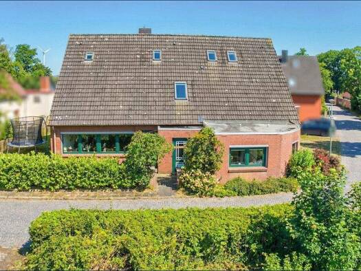 Mehrfamilienhaus zum Kauf 289.000 € 8 Zimmer 235,6 m² 576 m² Grundstück Weddewarden Bremerhaven / Weddewarden 27580