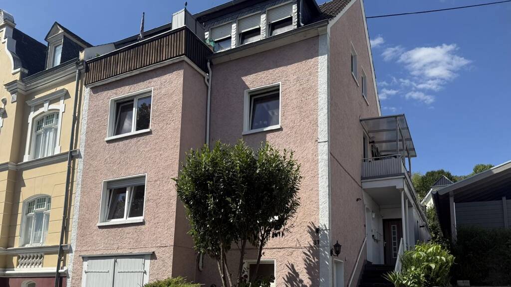 Einfamilienhaus zum Kauf 397.000 € 9 Zimmer 240 m² 220 m² Grundstück Linz 53545