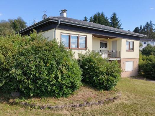 Einfamilienhaus zum Kauf 299.000 € 6 Zimmer 208 m² 1.371 m² Grundstück frei ab sofort Idar-Oberstein / Göttschied 55743