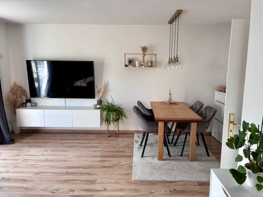 Wohnung zur Miete 900 € 2,5 Zimmer 56 m² Geschoss 1/2 frei ab 01.06.2026 Mailing Ingolstadt 85055