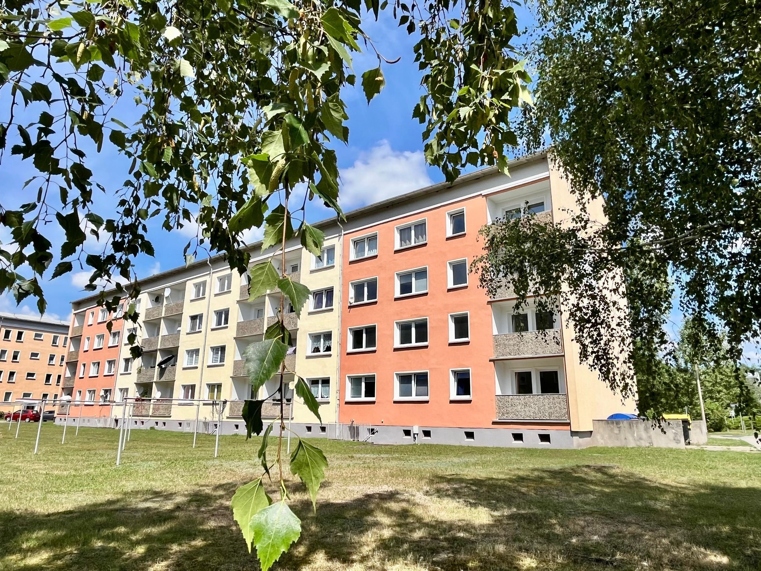 Wohnung zur Miete 250 € 1 Zimmer 36 m²<br/>Wohnfläche 3.<br/>Geschoss ab sofort<br/>Verfügbarkeit Th.- Stock- Str. 2 Rothenburg Rothenburg 02929