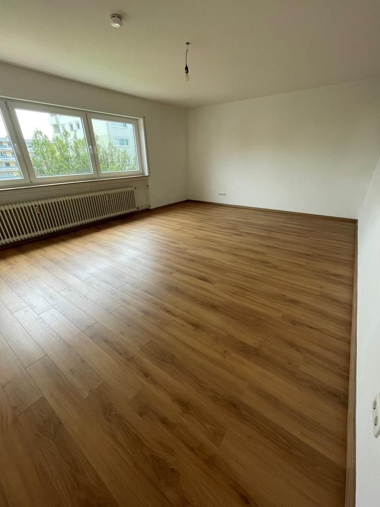 Wohnung zur Miete 409 € 1 Zimmer 41,2 m²<br/>Wohnfläche 1.<br/>Geschoss Robert-Stolz-Straße 37a Böbig Neustadt an der Weinstraße 67433