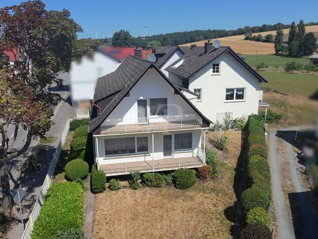 Mehrfamilienhaus zum Kauf 635.000 € 11 Zimmer 285 m² 597 m² Grundstück Wörsdorf Idstein 65510
