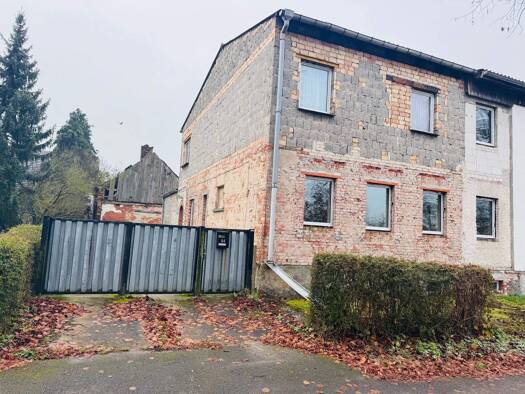 Mehrfamilienhaus zum Kauf provisionsfrei 99.000 € 6 Zimmer 186 m² 3.526 m² Grundstück Diedersdorf Vierlinden 15306