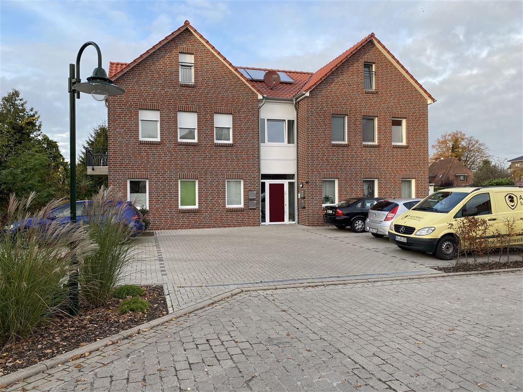 Wohnung zur Miete 690 € 3 Zimmer 84 m²<br/>Wohnfläche Lemförde 49488