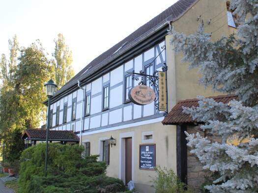 Hotel zum Kauf 359.000 € 2.090 m² Grundstück Kaufbach Wilsdruff 01723
