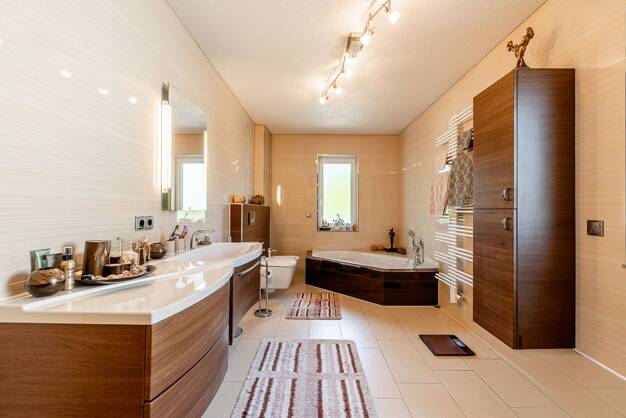 Doppelhaushälfte zum Kauf 598.000 € 4 Zimmer 133 m² 242 m² Grundstück Donrath Lohmar 53797