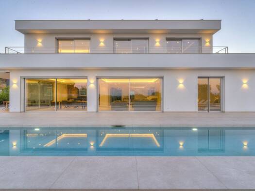 Haus zum Kauf 1.850.000 € 505 m² 1.800 m² Grundstück Coín 29100