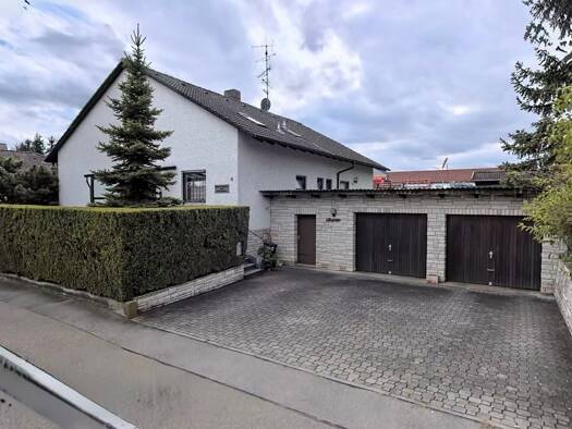 Einfamilienhaus zum Kauf 7 Zimmer 200 m² 700 m² Grundstück frei ab sofort Leipheim 89340