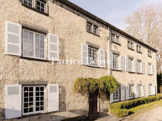 Einfamilienhaus zum Kauf 770.000 € 11 Zimmer 370 m² 2.306 m² Grundstück Ballainvilliers Clermont-Ferrand 63000