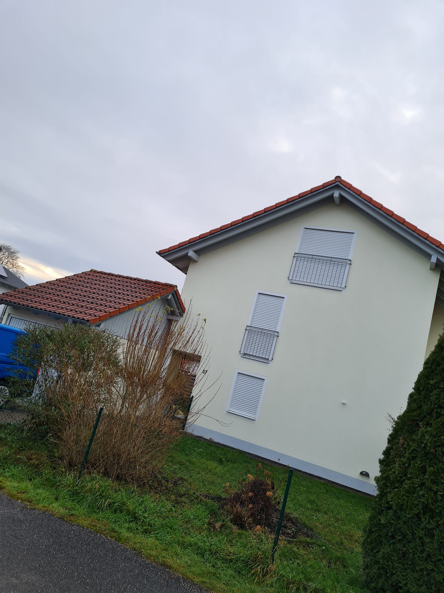 Doppelhaushälfte zur Miete 1.230 € 5 Zimmer 123 m²<br/>Wohnfläche 01.02.2025<br/>Verfügbarkeit Föhrenstr. Hart a. d. Alz Garching an der Alz 84518