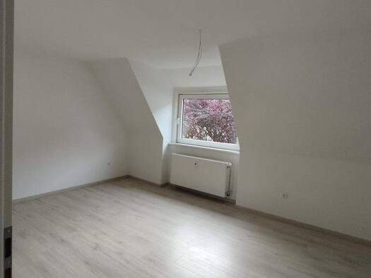 Wohnung zur Miete 389 € 3 Zimmer 47,8 m² 2. Geschoss Unterm Saley 3 Plettenberg 58840